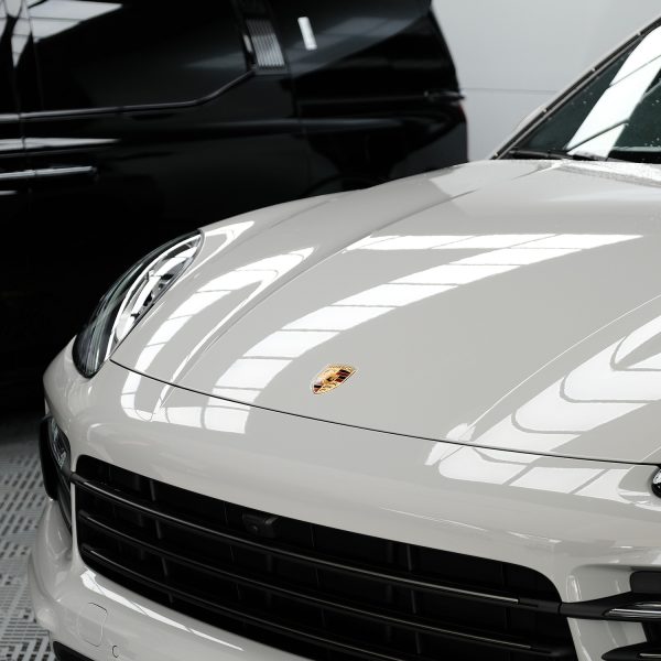 Phenix-Clear-PPF-Porsche-Cayenne-001